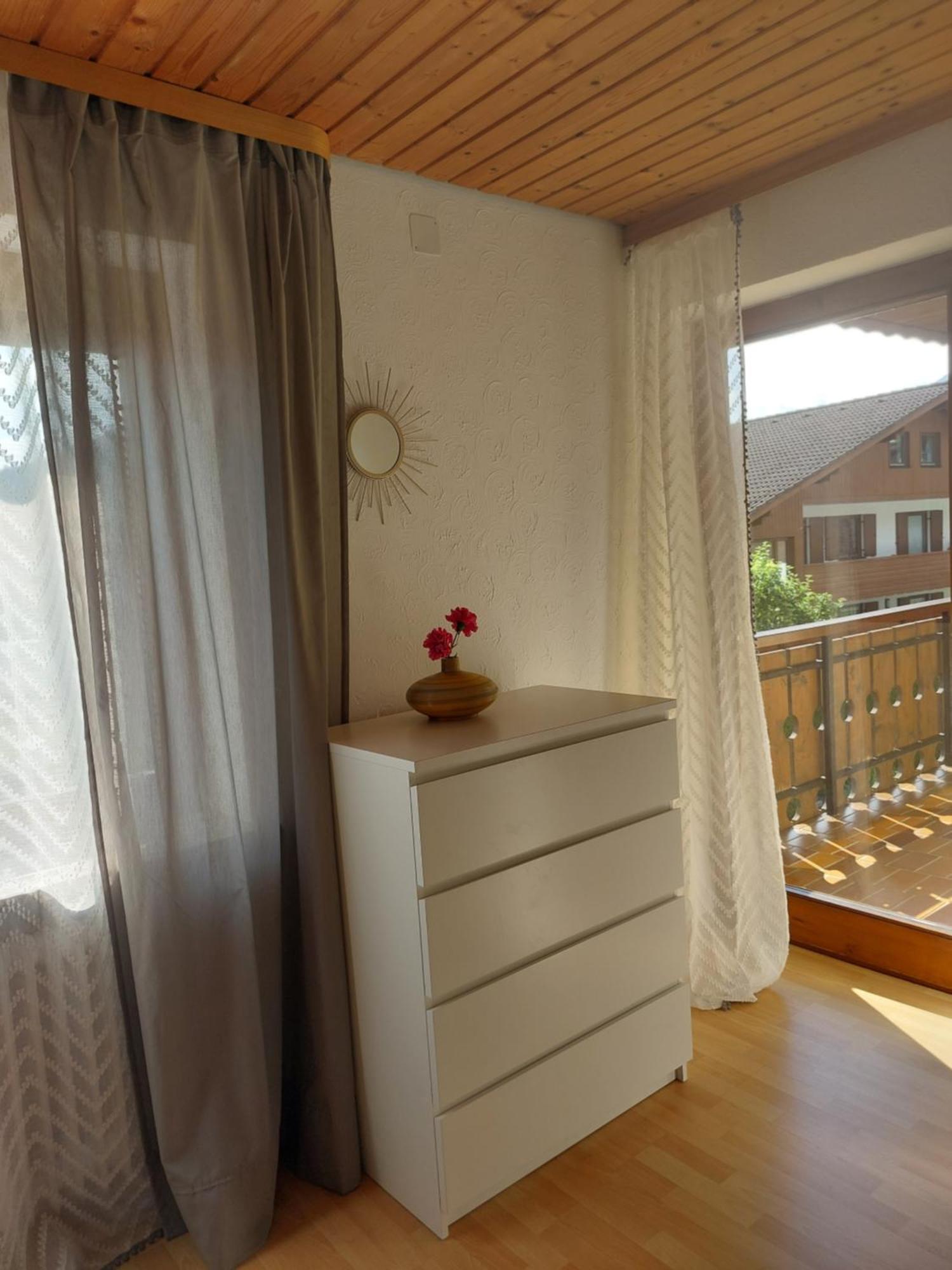 Apartment Gaestehaus Gomilar