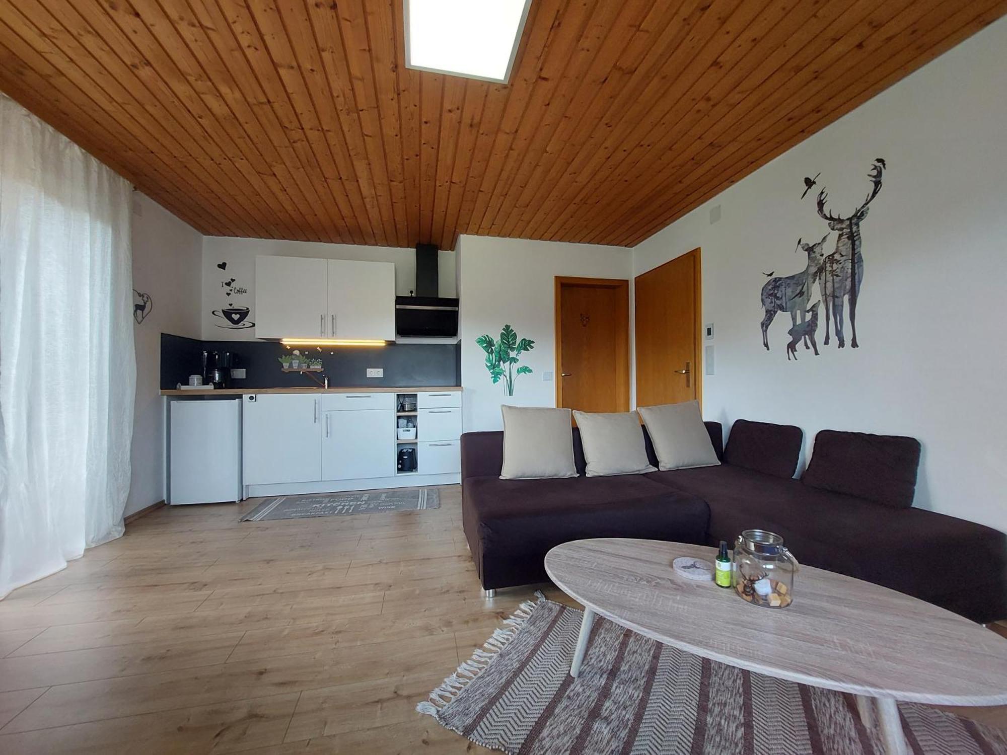 Gaestehaus Gomilar Apartment *