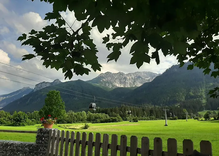 Gaestehaus Gomilar